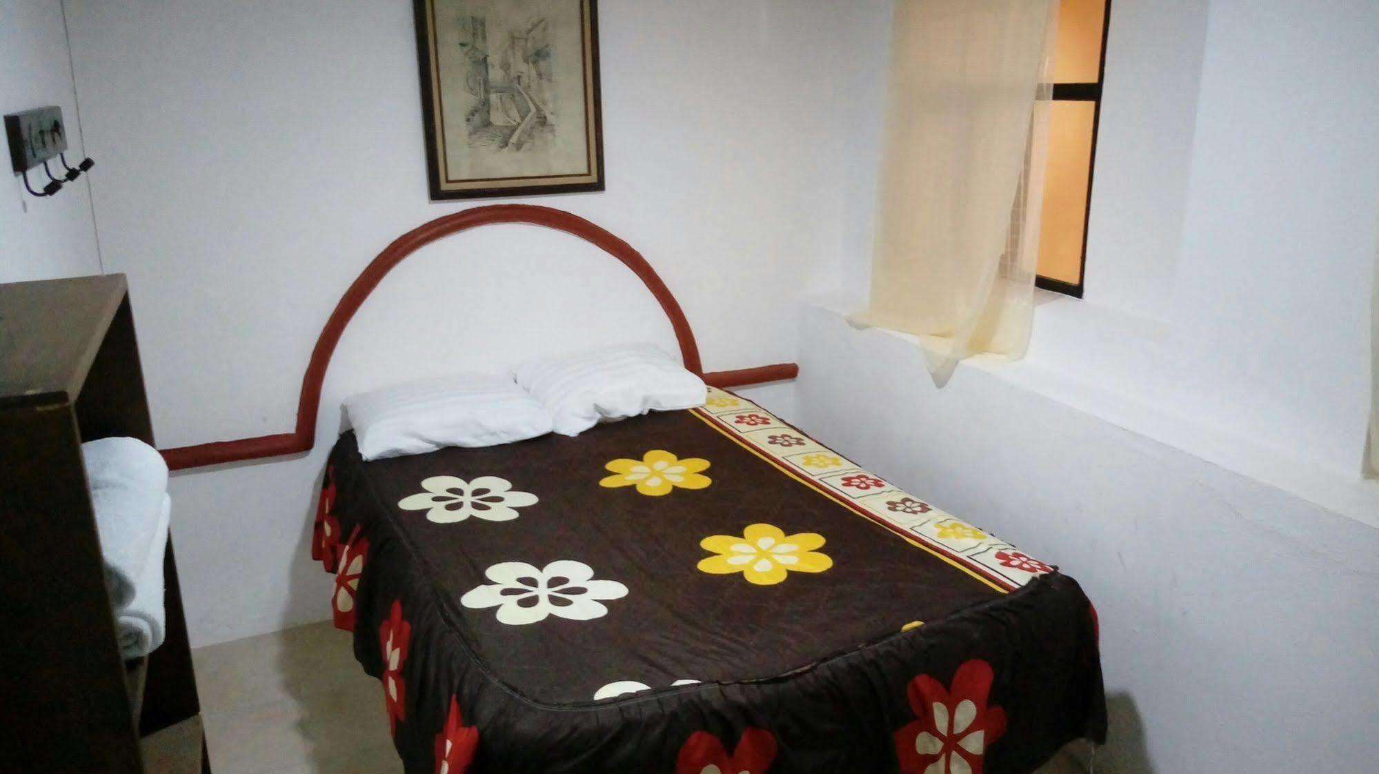 Hotel Posada De La Condesa Guanajuato Exteriör bild